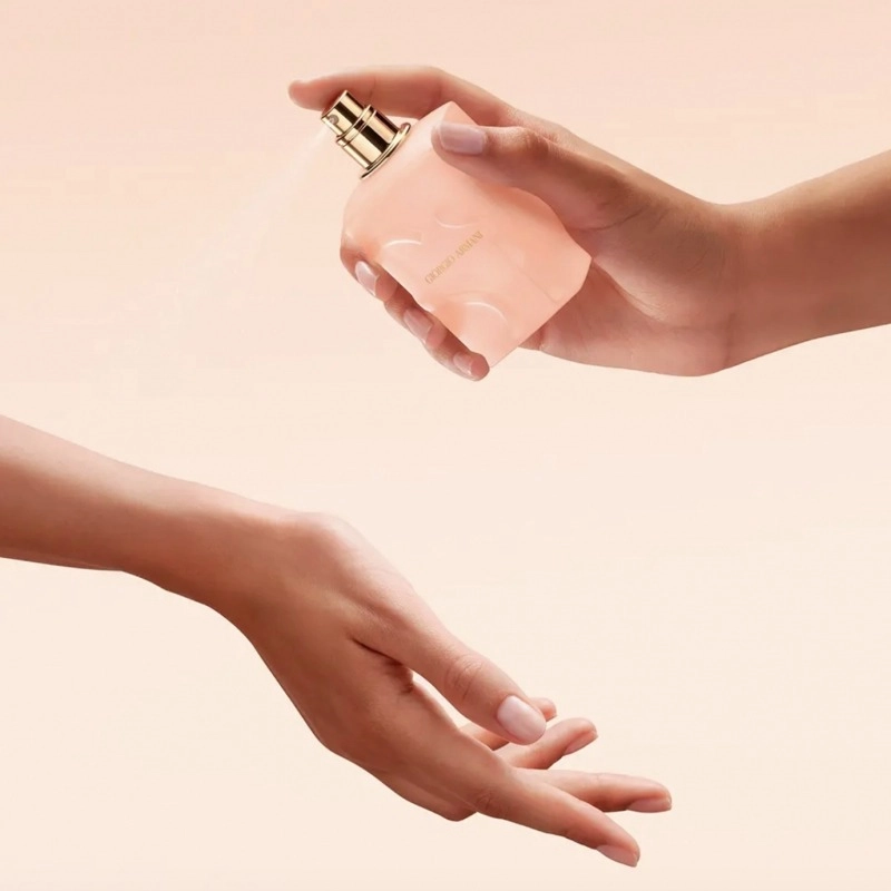 Фото Armani Sì Nude Bloom
