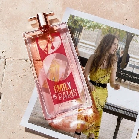 Фото Lancôme Idole Emily in Paris
