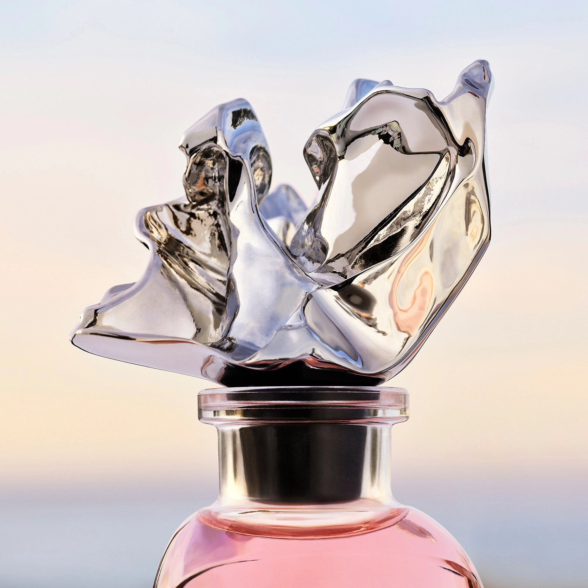 Фото Louis Vuitton Dancing Blossom