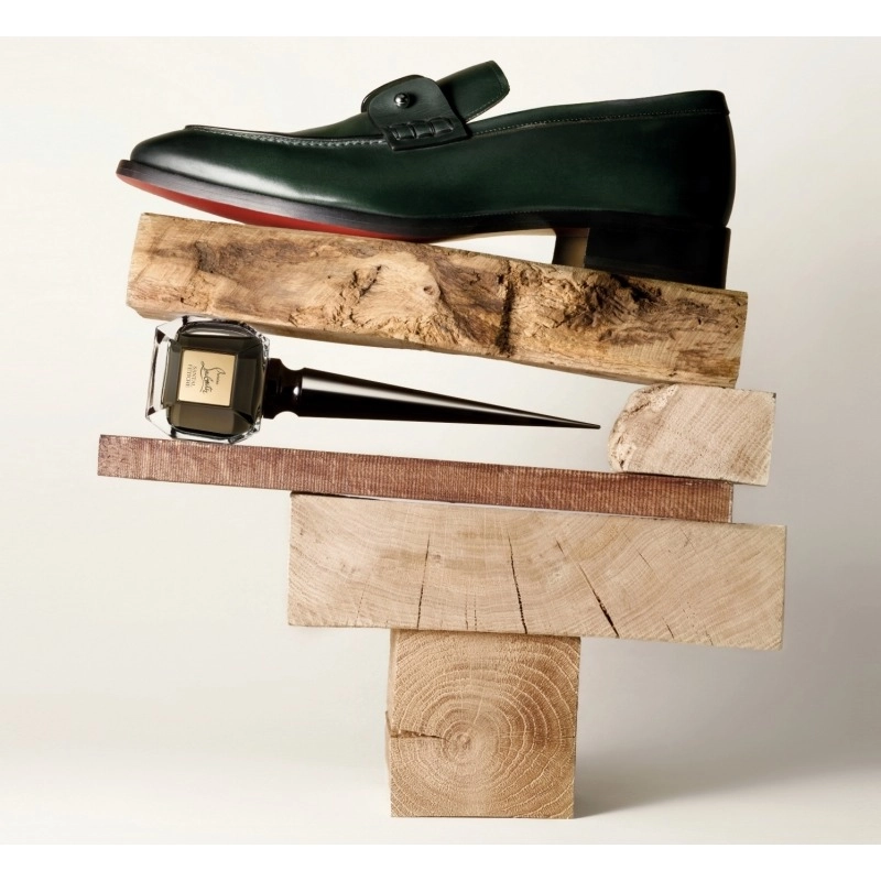 Фото Christian Louboutin Fetiche Le Santal