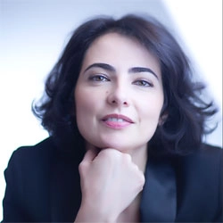 Парфюмер Delphine Lebeau (Дельфин Лебо)