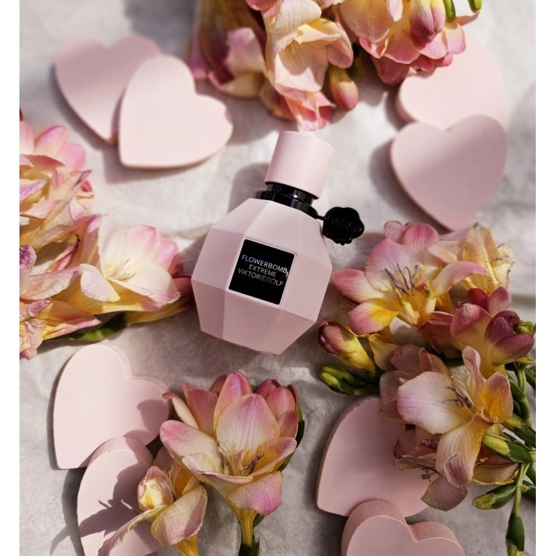 Фото Viktor & Rolf Flowerbomb Extreme 2025