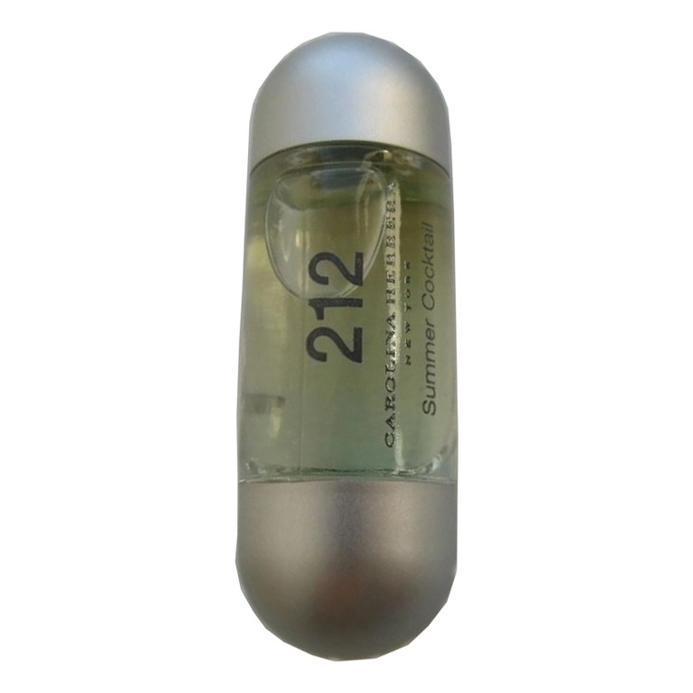 Фото Carolina Herrera 212 Summer Cocktail