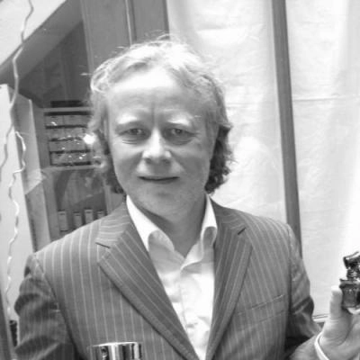 Старший парфюмер Jacques Huclier (Жак Юклье)