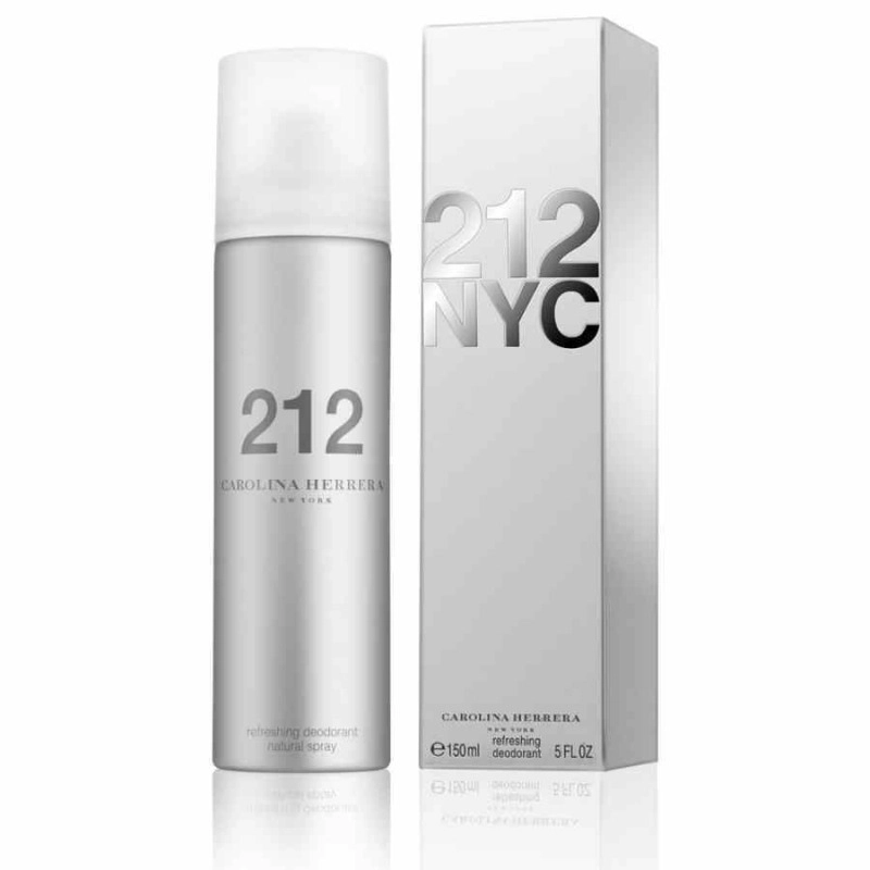 Фото Carolina Herrera 212 NYC for Women