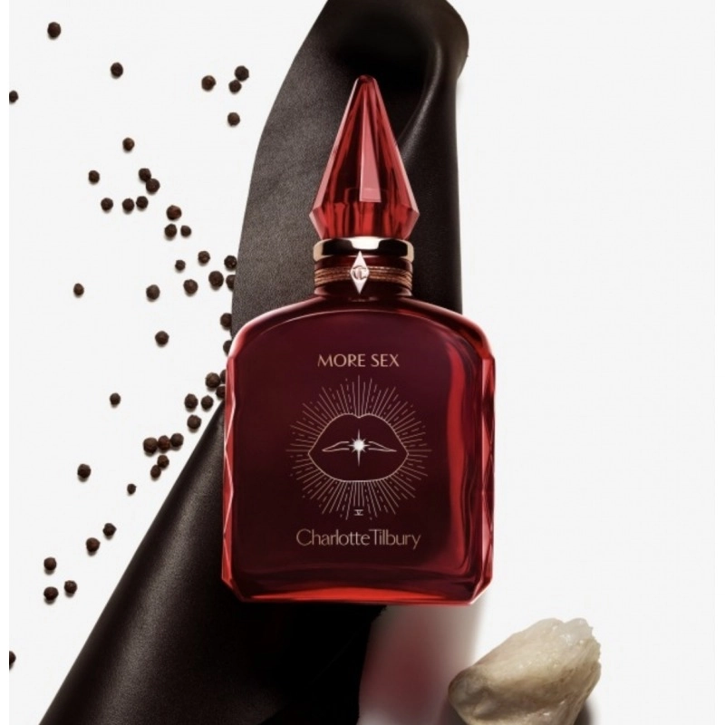 Фото Charlotte Tilbury More Sex