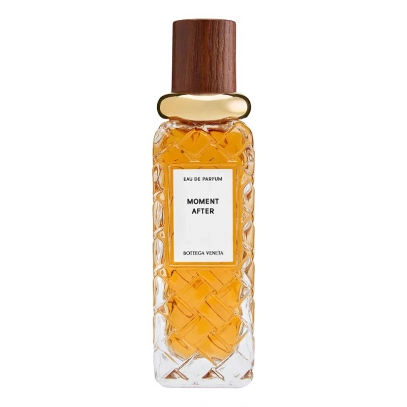 Фото Bottega Veneta Moment After
