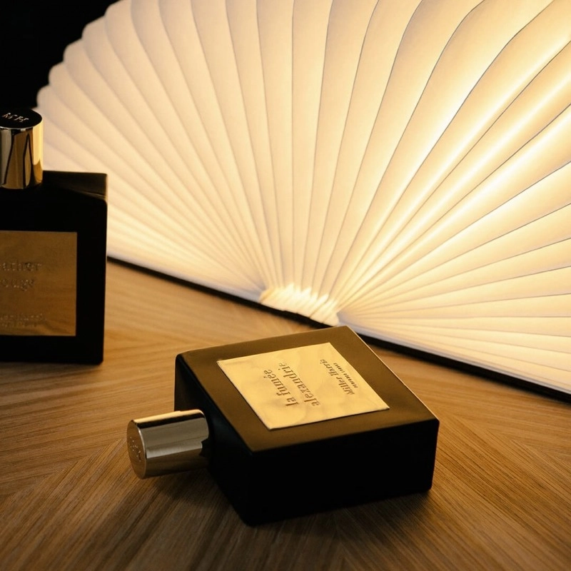 Фото Miller Harris La Fumee Alexandrie