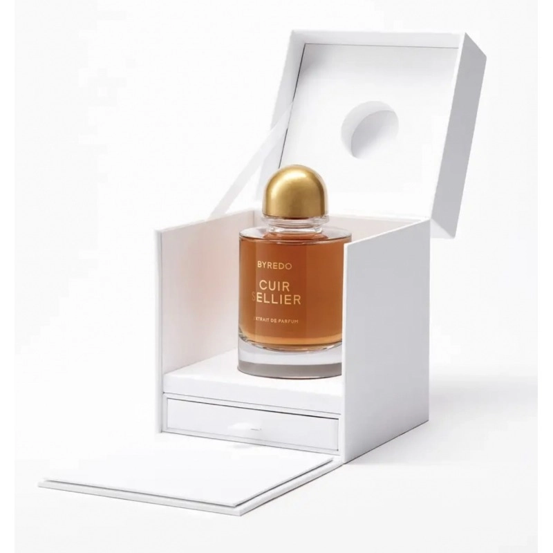 Фото BYREDO Cuir Sellier 2025