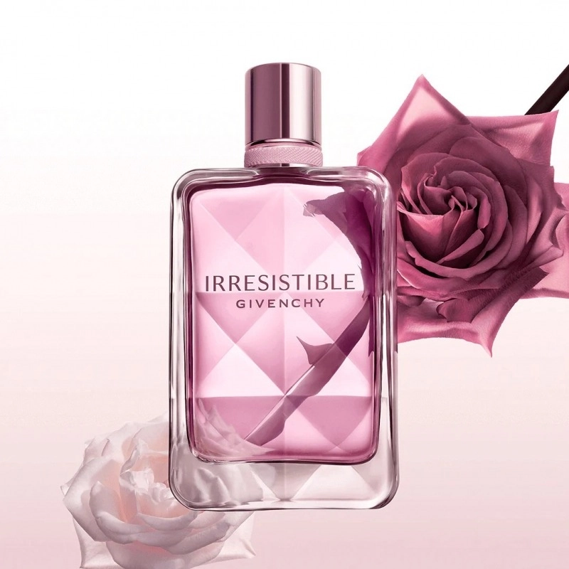 Фото Irresistible Givenchy Very Floral