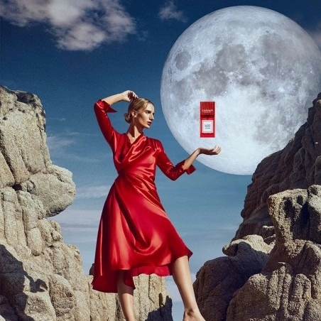 Фото Carner Barcelona Super Moon