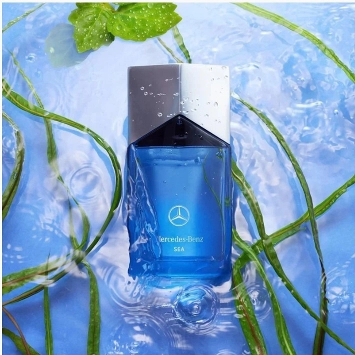 Фото Mercedes-Benz Sea