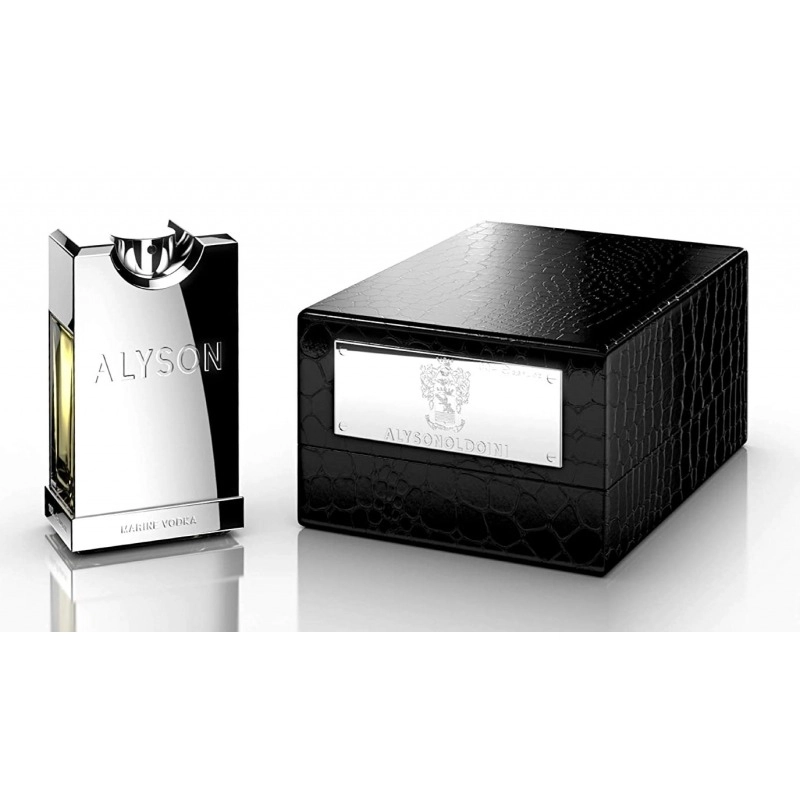 Фото Alyson Oldoini Marine Vodka