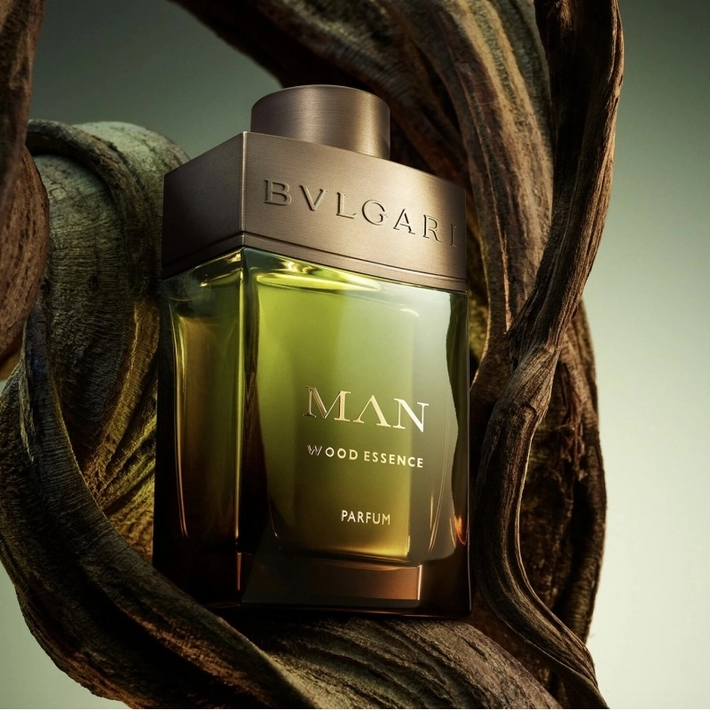 Фото Bvlgari Man Wood Essence Parfum