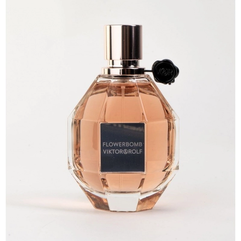 Фото Viktor & Rolf Flowerbomb