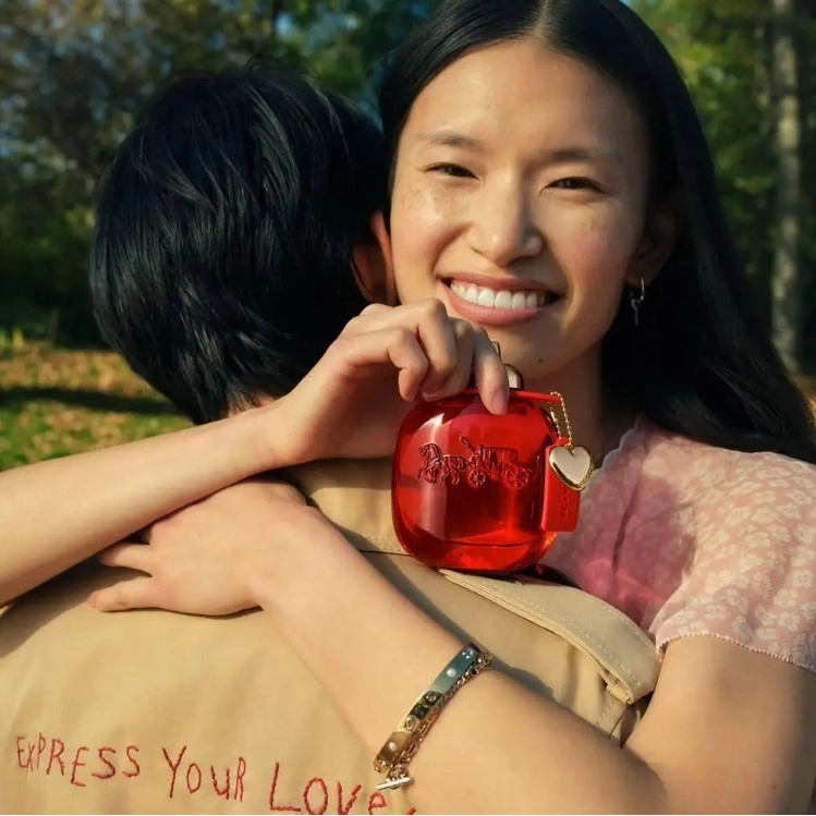 Фото Coach Love Eau de Parfum