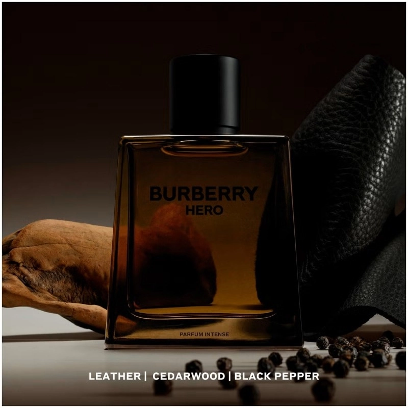 Фото Burberry Hero Parfum Intense