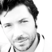 Парфюмер Stéphane Humbert Lucas (Стефан Юмбер Люкас)