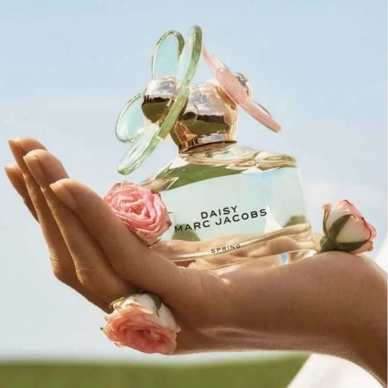 Фото Marc Jacobs Daisy Spring