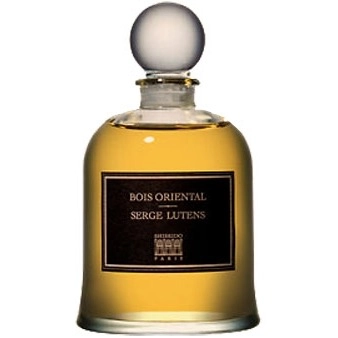 Фото Serge Lutens Bois Oriental