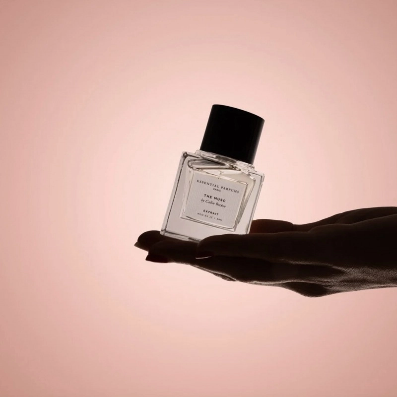 Фото Essential Parfums The Musc Extrait