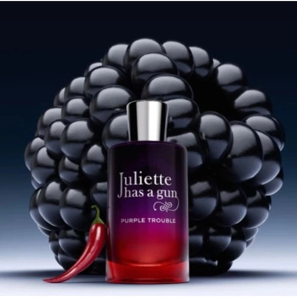 Фото Juliette Has a Gun Purple Trouble