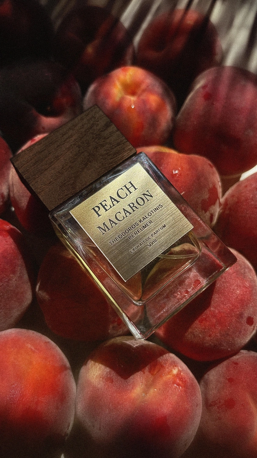 Theodoros Kalotinis Peach Macaron