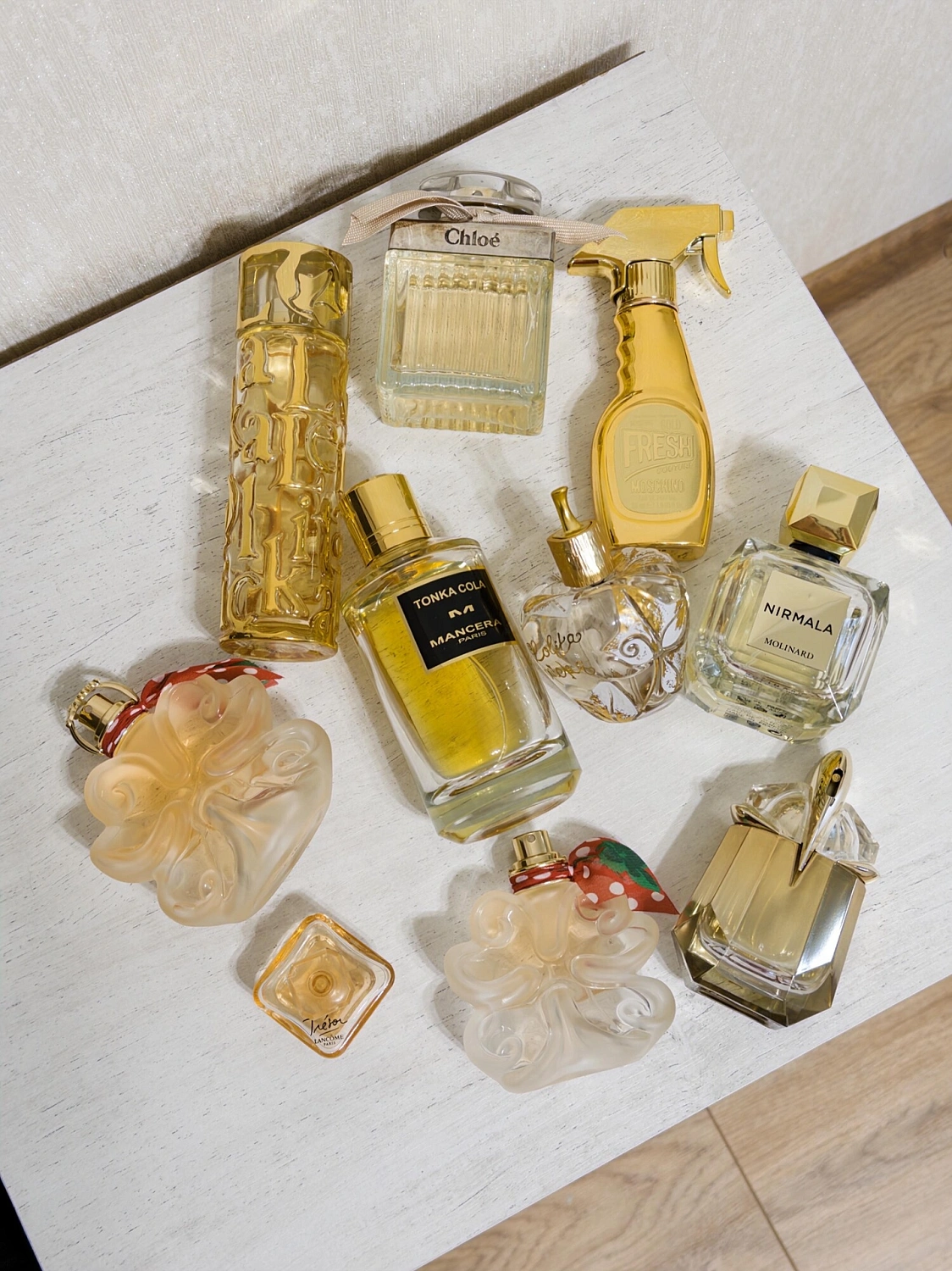Moschino Gold Fresh Couture
