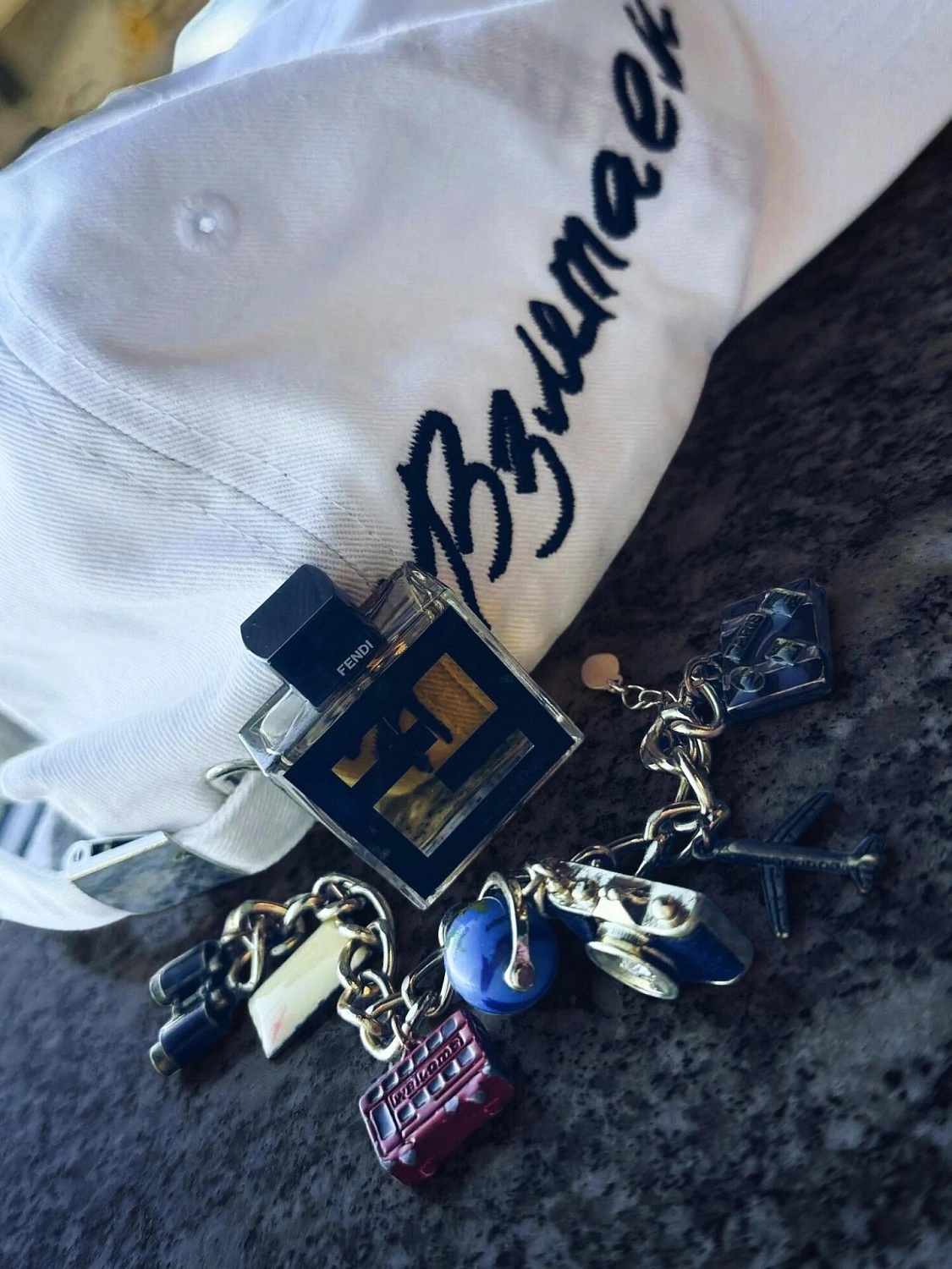 Fan di Fendi pour Homme