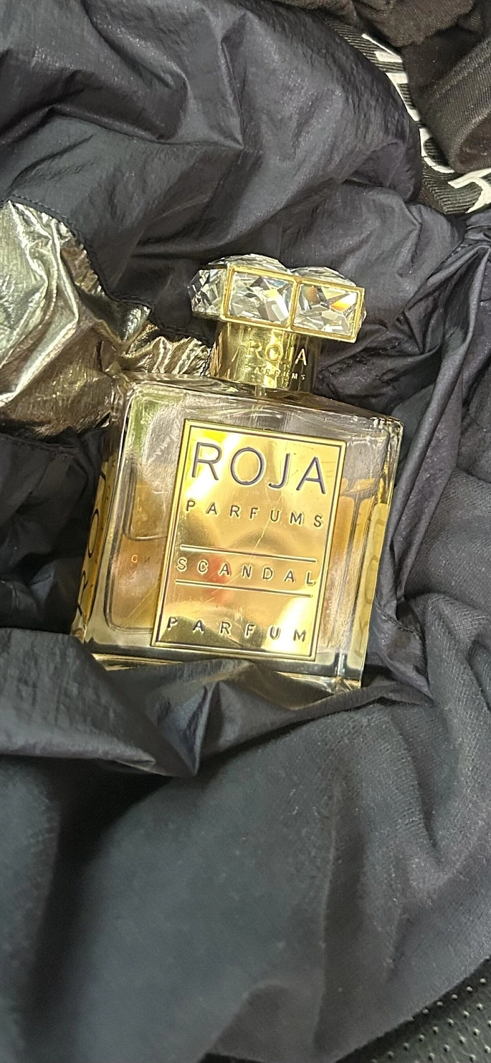 Roja Parfums Scandal