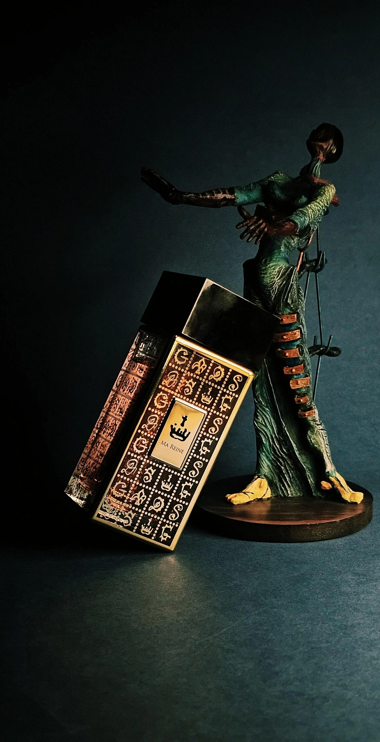 Salvador Dalí Ma Reine