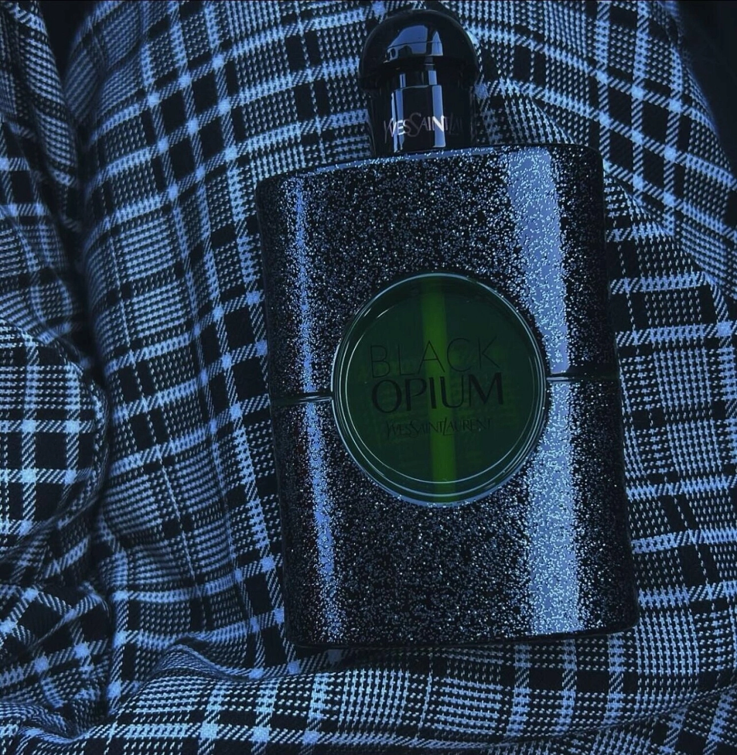 Yves Saint Laurent Black Opium Illicit Green