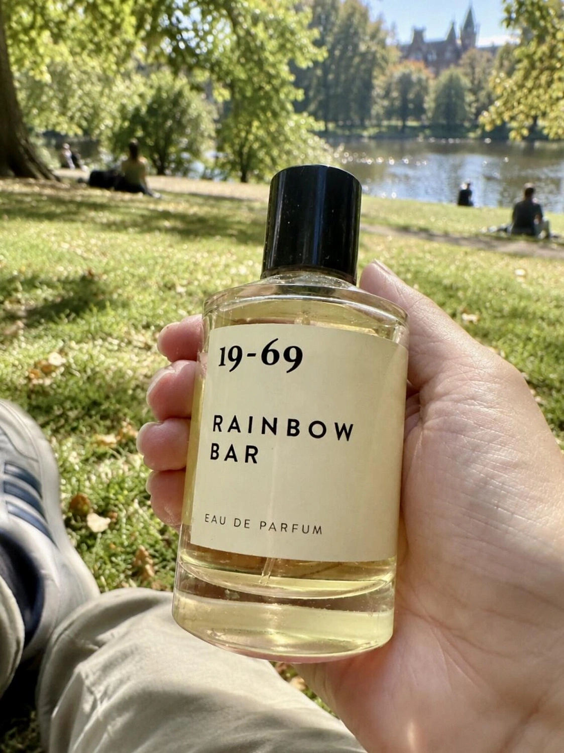 19-69 Rainbow Bar