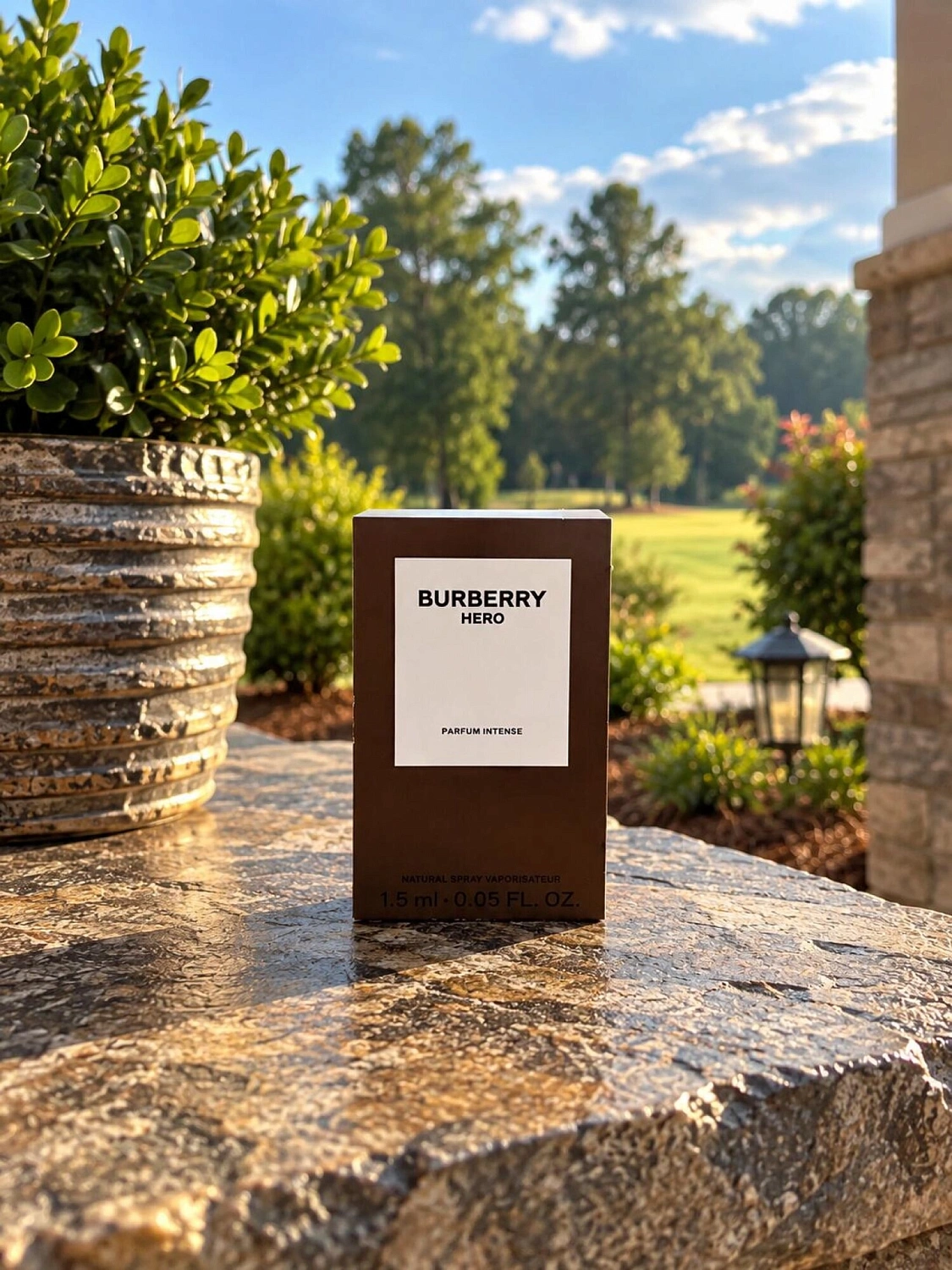 Burberry Hero Parfum Intense