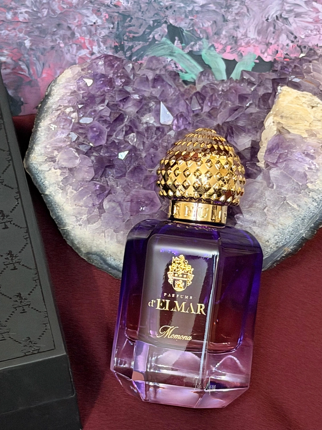 Parfums d'Elmar Momona