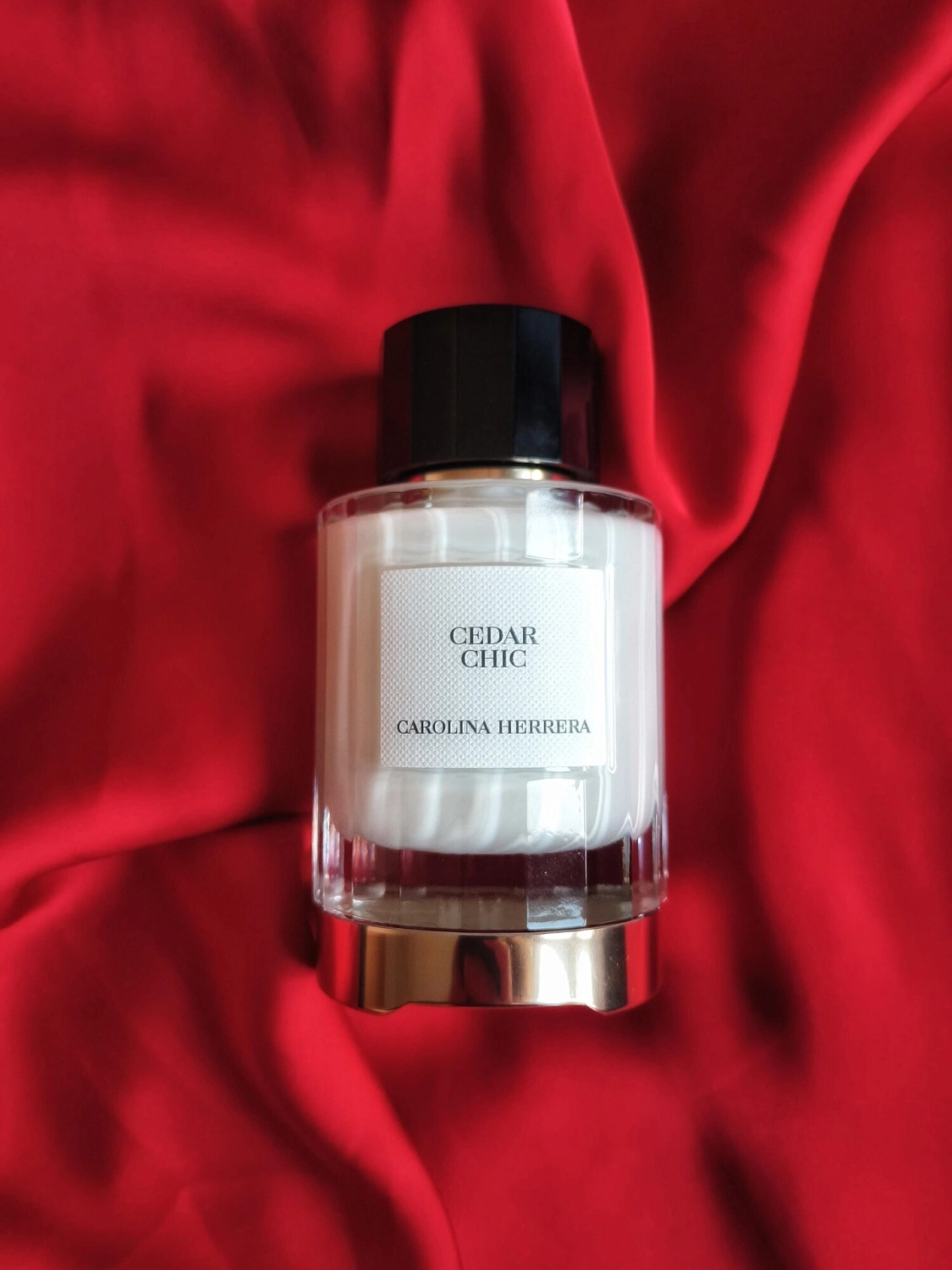 Carolina Herrera Cedar Chic
