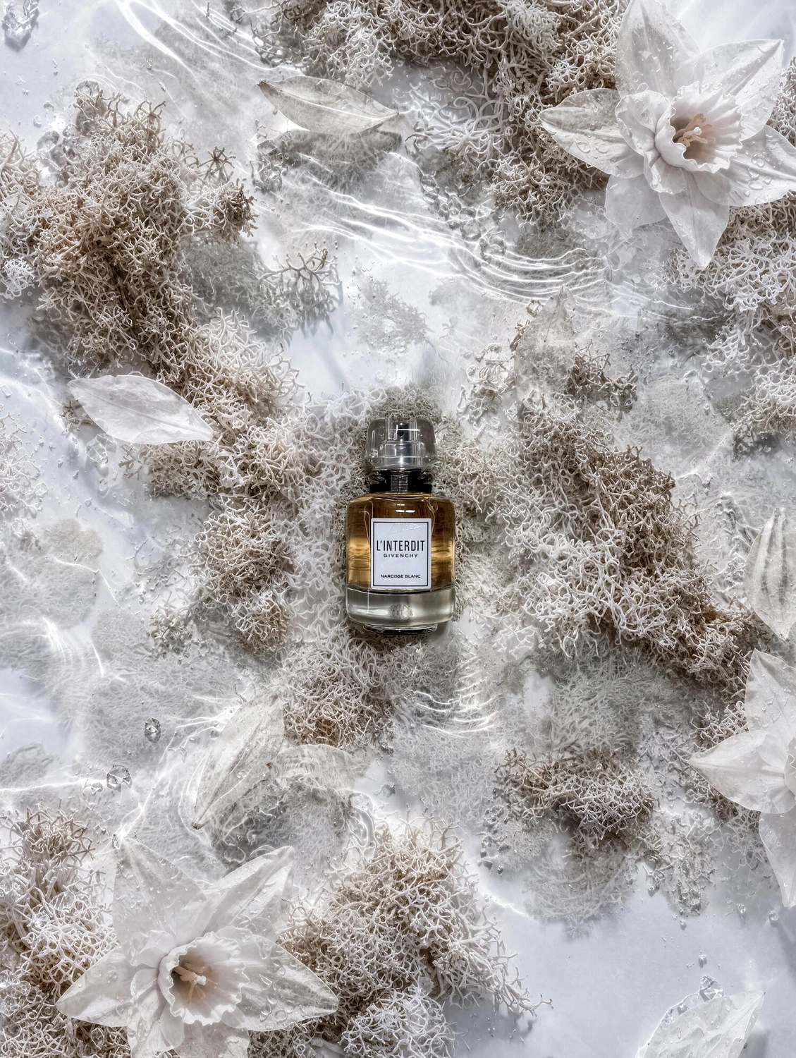 Givenchy L'Interdit Narcisse Blanc