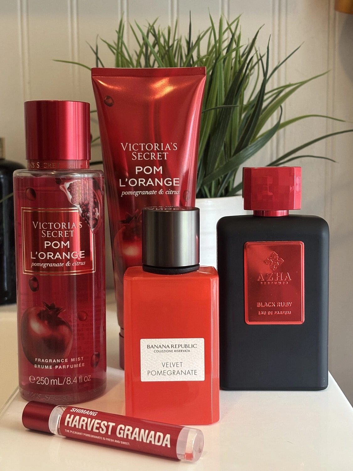 Victoria's Secret Pom L'Orange