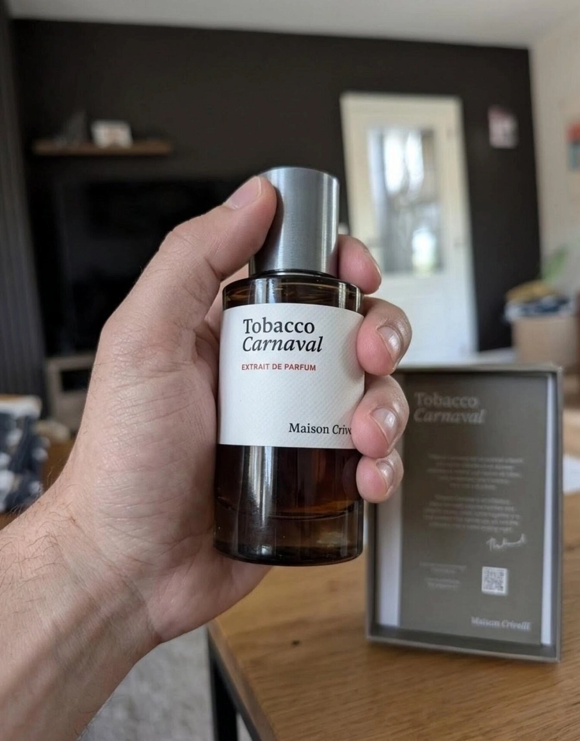 Maison Crivelli Tobacco Carnaval